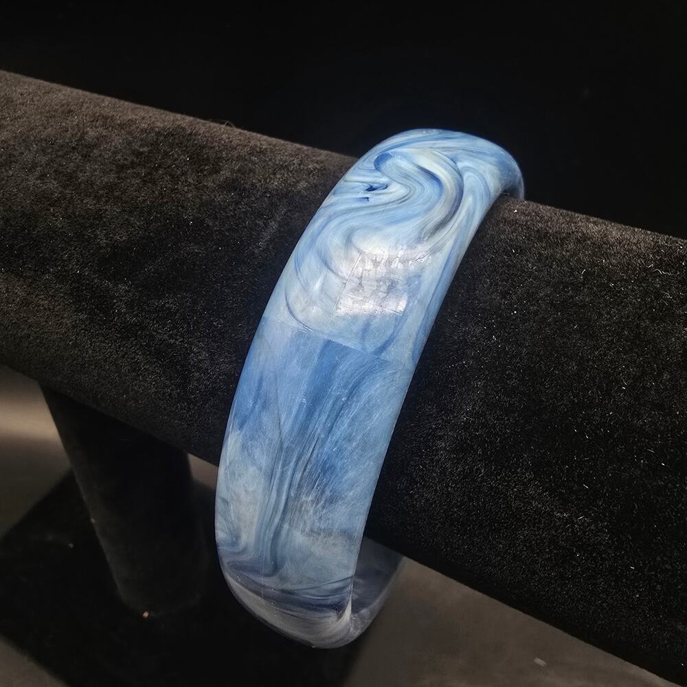 Blue Marbled Plastic Bangle Bracelet Vintage Costume Jewelry